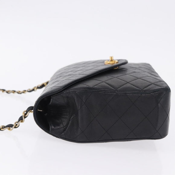 CHANEL Matelasse Chain Shoulder Bag Lamb Skin Black Gold Tone CC Auth 198373V