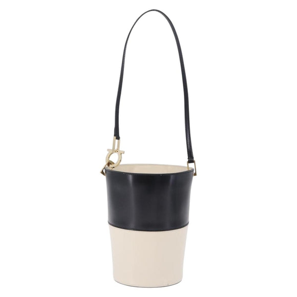 Salvatore Ferragamo Gancini Shoulder Bag Leather Ivory Gold Tone Auth 198472A