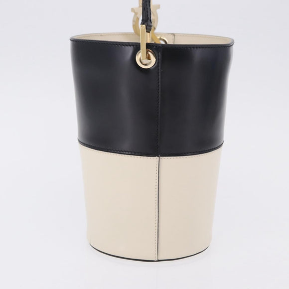 Salvatore Ferragamo Gancini Shoulder Bag Leather Ivory Gold Tone Auth 198472A