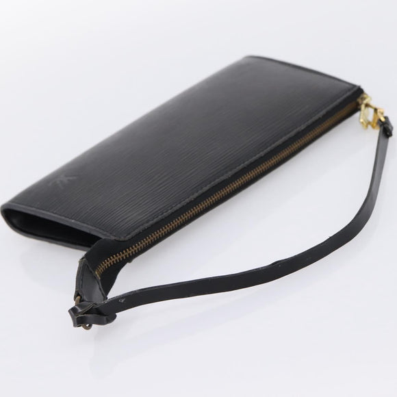 LOUIS VUITTON Epi Pochette Accessoires Pouch Black M52982 LV Auth 198701A