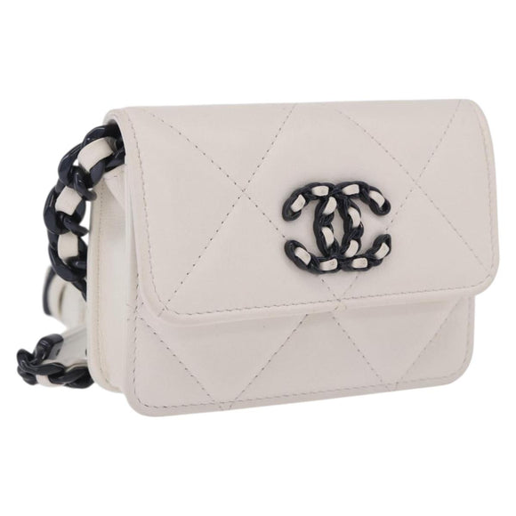 CHANEL chanel 19 Chain Wallet Lamb Skin White Silver CC Auth 198864M