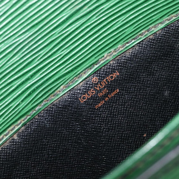 LOUIS VUITTON Epi Cartouchiere MM Shoulder Bag Green M52244 LV Auth 198910