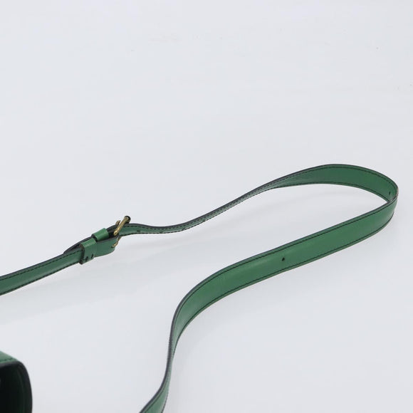 LOUIS VUITTON Epi Cartouchiere MM Shoulder Bag Green M52244 LV Auth 198910