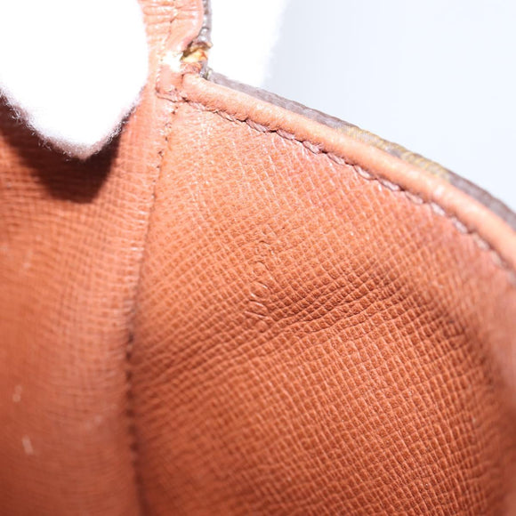LOUIS VUITTON Monogram Saint Cloud MM Shoulder Bag M51243 LV Auth 198980