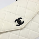 CHANEL Matelasse Chain Shoulder Bag Lamb Skin White Black CC Auth 199038-18