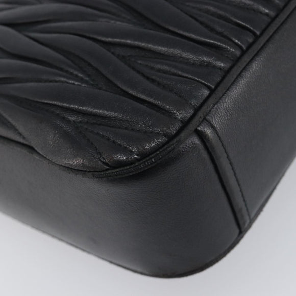 Miu Miu Matelasse Chain Shoulder Bag Leather Black Silver Auth 199113A