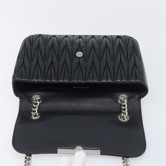 Miu Miu Matelasse Chain Shoulder Bag Leather Black Silver Auth 199113A