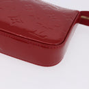 LOUIS VUITTON Monogram Vernis Pochette Accessoires Rouge Grunadine Auth 199154V-15