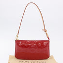 LOUIS VUITTON Monogram Vernis Pochette Accessoires Rouge Grunadine Auth 199154V-12
