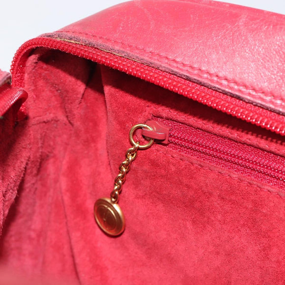 GUCCI Shoulder Bag Leather Red Gold Auth 199603