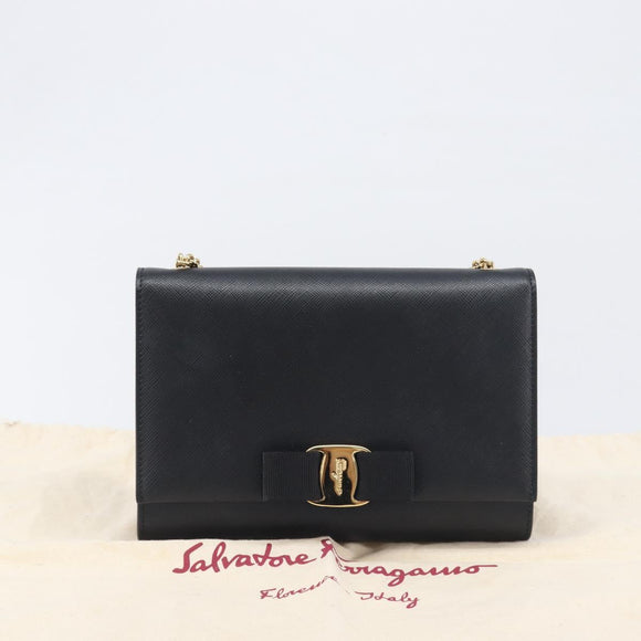 Salvatore Ferragamo Vala Chain Shoulder Bag Leather Black Gold Auth 199639V