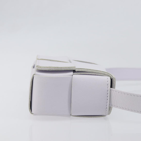 BOTTEGA VENETA MAXI INTRECCIATO Candy Cassette Bag Leather White Auth 199640V