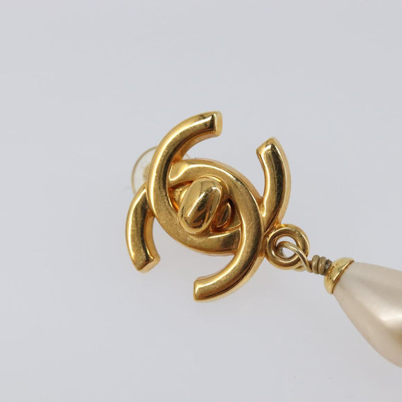 CHANEL Turn Lock Earring metal Gold CC Auth 199733V