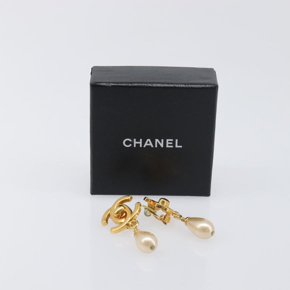 CHANEL Turn Lock Earring metal Gold CC Auth 199733V