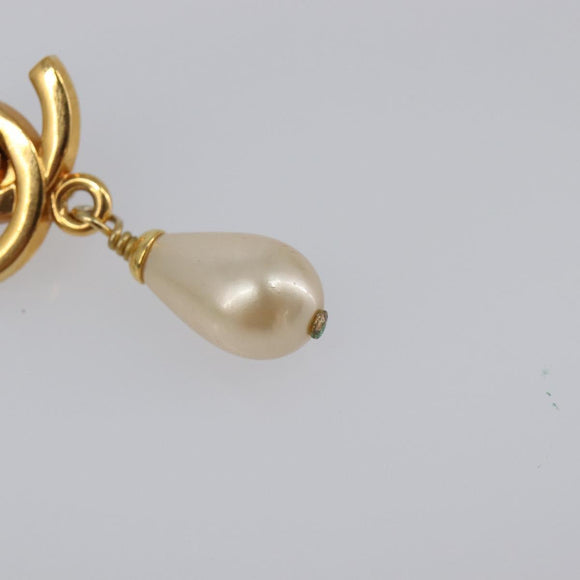 CHANEL Turn Lock Earring metal Gold CC Auth 199733V
