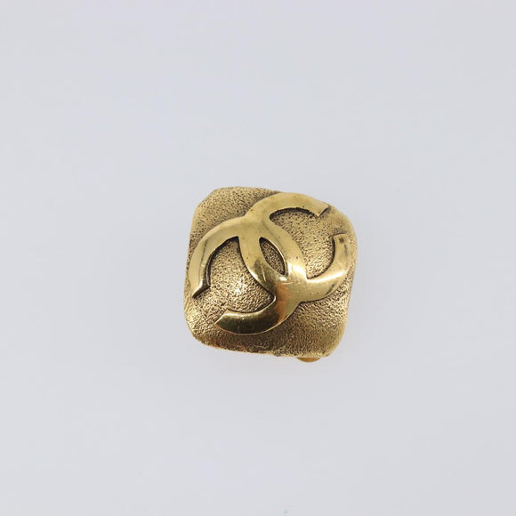 CHANEL Earring metal Gold CC Auth 199734V