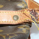 LOUIS VUITTON Monogram Saumur 30 Shoulder Bag M42256 LV Auth 200240-10