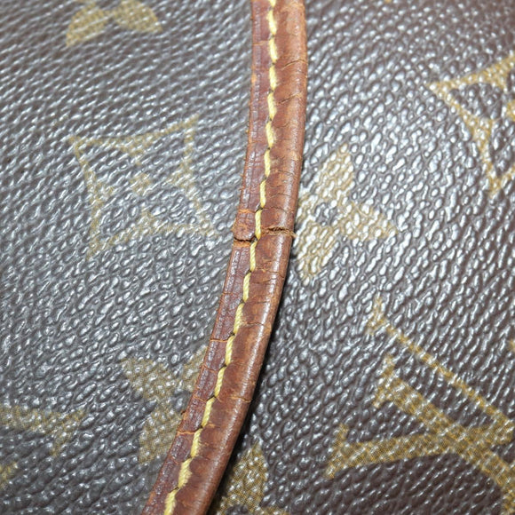 LOUIS VUITTON Monogram Saumur 30 Shoulder Bag M42256 LV Auth 200240