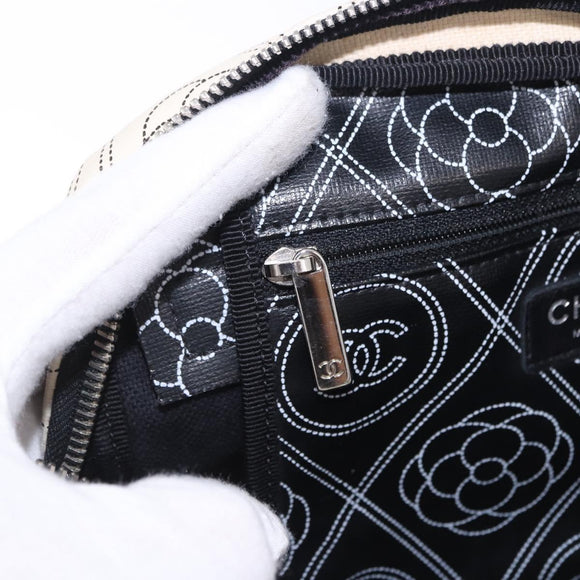 CHANEL Camelia Shoulder Bag Leather White Black CC Auth 200364SAM