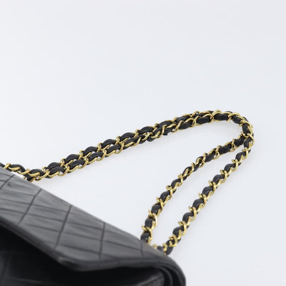CHANEL Chain Matelasse 25 Shoulder Bag Lamb Skin Black Gold CC Auth 200542SAM