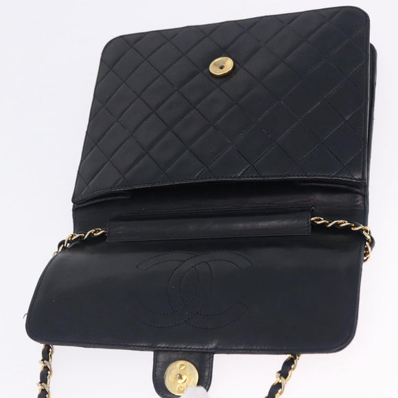 CHANEL Matelasse Chain Shoulder Bag Lamb Skin Navy Gold CC Auth 200577V