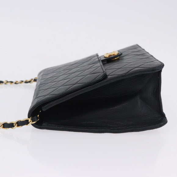 CHANEL Matelasse Chain Shoulder Bag Lamb Skin Navy Gold CC Auth 200577V