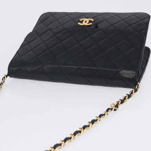 CHANEL Matelasse Chain Shoulder Bag Lamb Skin Navy Gold CC Auth 200577V