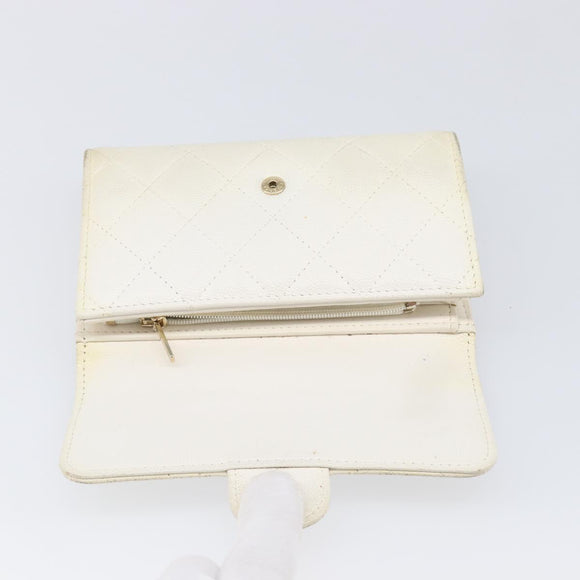 CHANEL Matelasse Long Wallet Caviar Skin White Gold CC Auth 200700