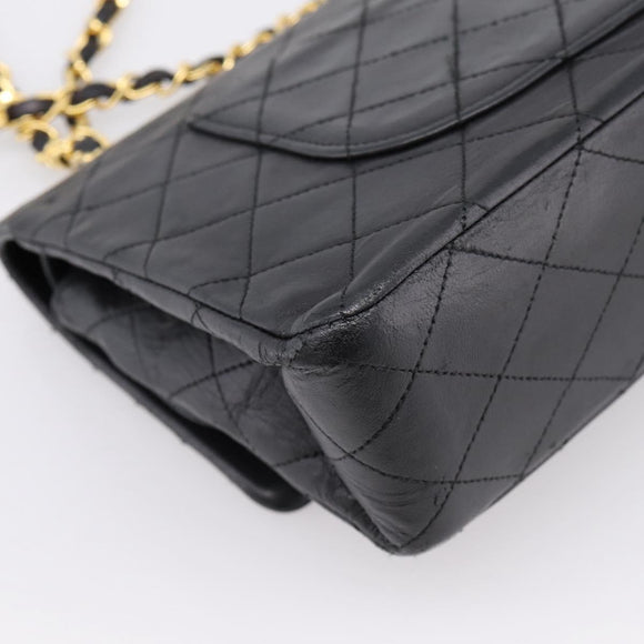 CHANEL Matelasse 25 Chain Shoulder Bag Lamb Skin Black Gold CC Auth 200746V