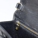 LOUIS VUITTON Epi Serie Dragonne Clutch Bag Black Noir M52612 LV Auth 200921-21