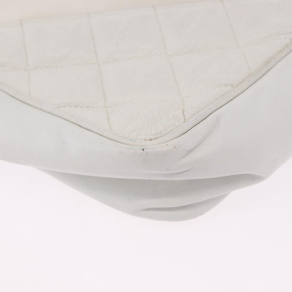 CHANEL Matelasse Chain Shoulder Bag Vinyl White Gold Tone CC Auth 201328