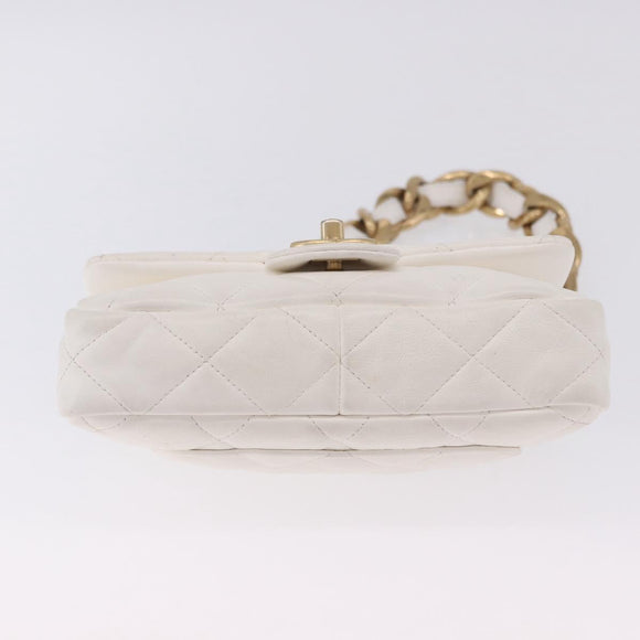 CHANEL Matelasse Chain Shoulder Bag Leather White Gold Tone CC Auth 202072SAM