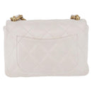 CHANEL Matelasse Chain Shoulder Bag Leather White Gold Tone CC Auth 202072SAM-2