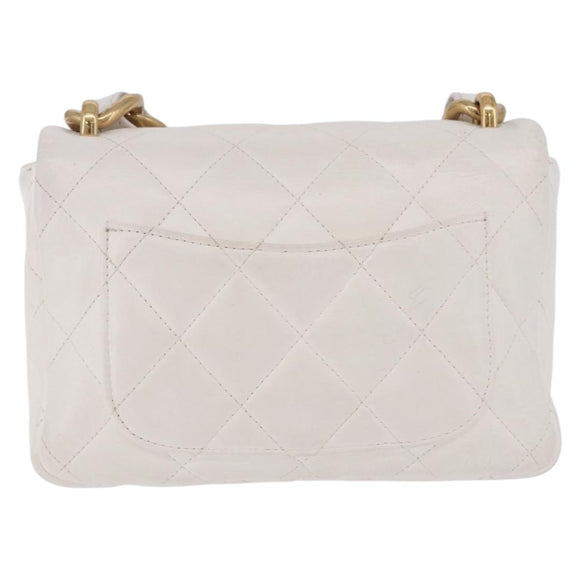CHANEL Matelasse Chain Shoulder Bag Leather White Gold Tone CC Auth 202072SAM
