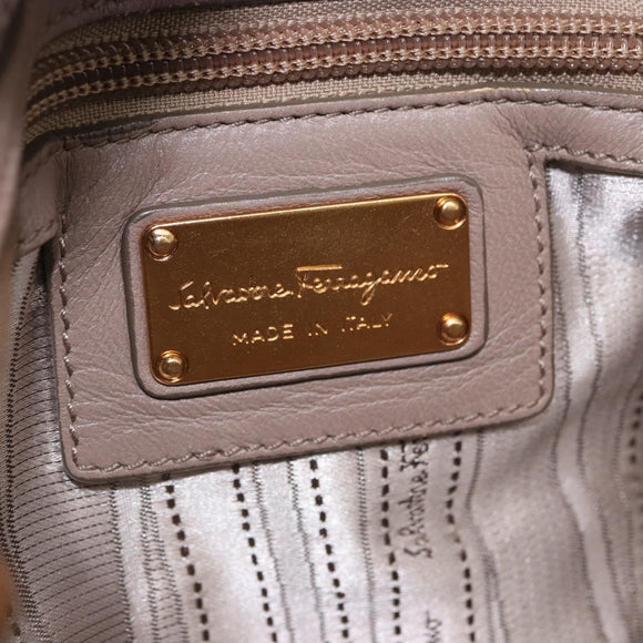 Salvatore Ferragamo Gancini Shoulder Bag Leather Brown Gold Auth 202452A