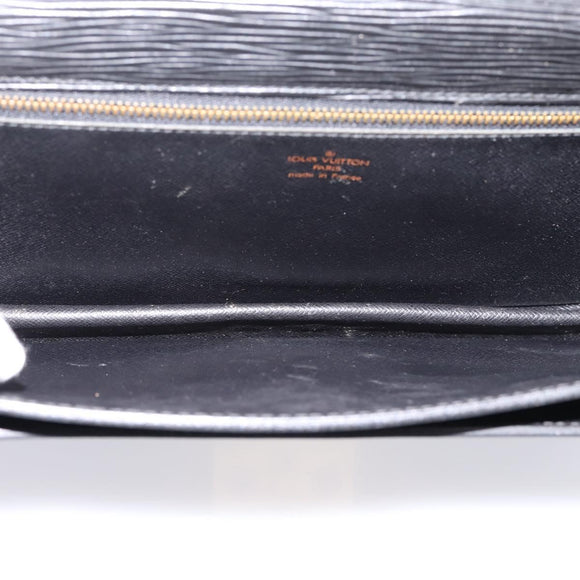 LOUIS VUITTON Epi Serie Dragonne Clutch Bag Black Noir M52612 LV Auth 202460