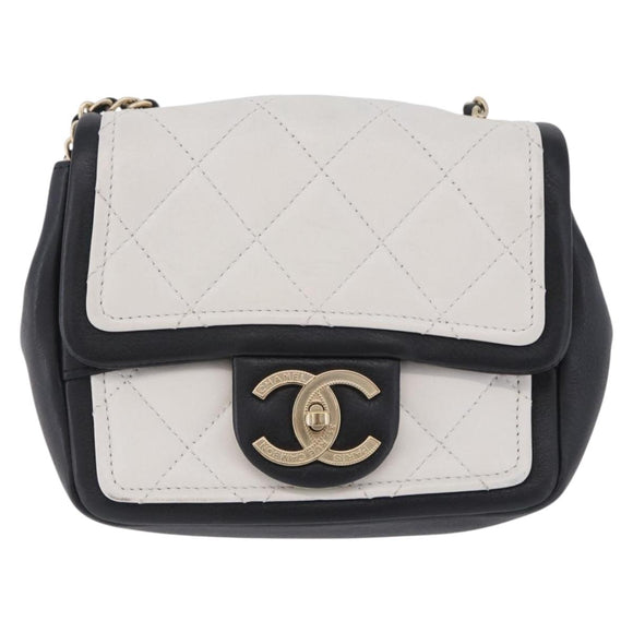 CHANEL Matelasse Chain Shoulder Bag Lamb Skin Black Gold CC Auth 202464SAM