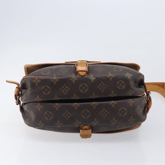 LOUIS VUITTON Monogram Saumur 30 Shoulder Bag M42256 LV Auth 202493