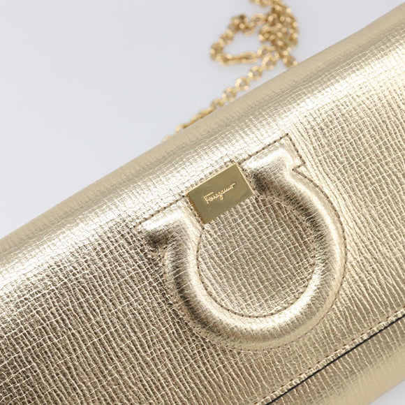 Salvatore Ferragamo Gancini Chain Shoulder Wallet Leather Gold Auth 203036V