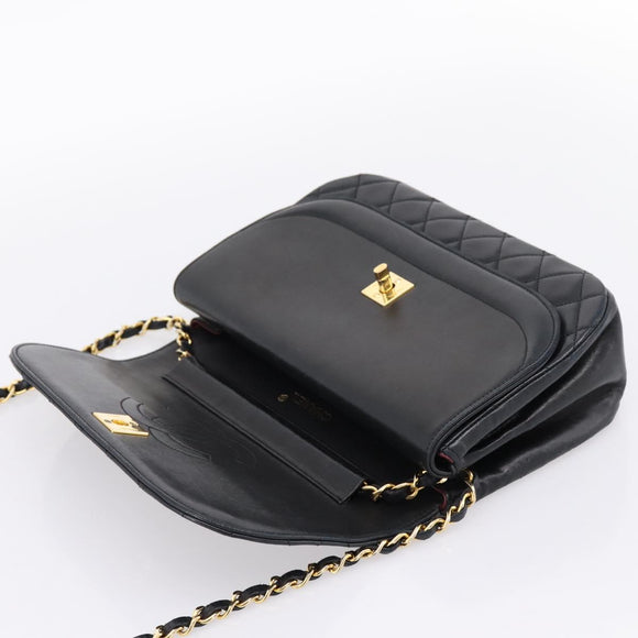 CHANEL Matelasse Chain Shoulder Bag Lamb Skin Black Gold CC Auth 203454V