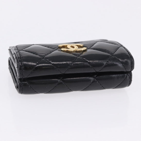 CHANEL Matelasse Compact Wallet Patent Leather Black Gold CC Auth 203711M