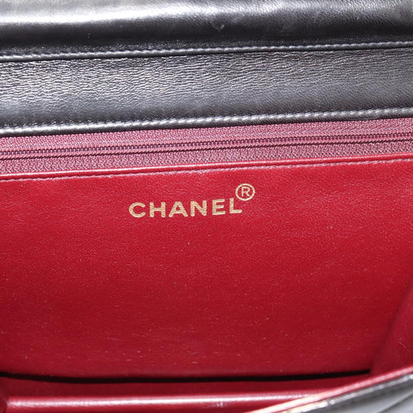 CHANEL Matelasse Chain Shoulder Bag Lamb Skin Black Gold Tone CC Auth 203853SAV