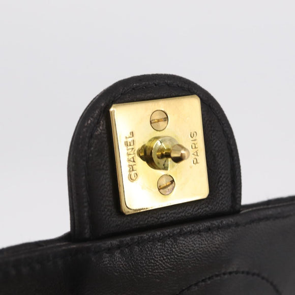 CHANEL Matelasse Chain Shoulder Bag Lamb Skin Black Gold Tone CC Auth 203853SAV