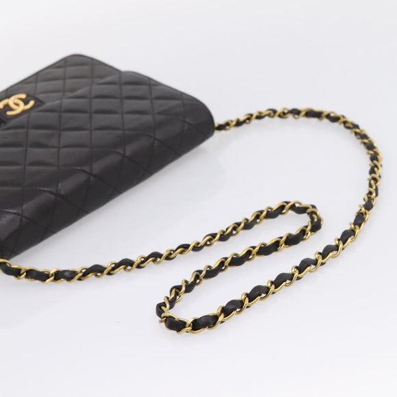 CHANEL Matelasse Chain Shoulder Bag Lamb Skin Black Gold Tone CC Auth 203853SAV