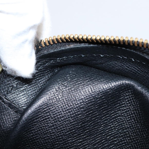 LOUIS VUITTON Epi Jeune Fille MM Shoulder Bag Black M52152 LV Auth 204584A