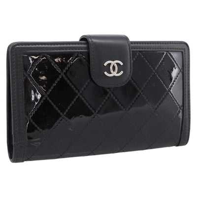 CHANEL Matelasse Long Wallet Patent Leather Black Silver CC Auth 204635