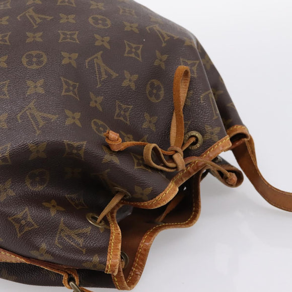 LOUIS VUITTON Monogram Petit Noe Shoulder Bag M42226 LV Auth 204653
