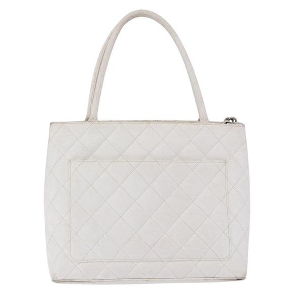 CHANEL Tote Bag Caviar Skin Standard White Silver CC Auth 204728