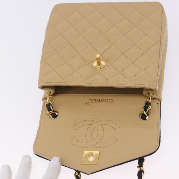 CHANEL Matelasse Chain Shoulder Bag Lamb Skin Beige Gold CC Auth 204855A