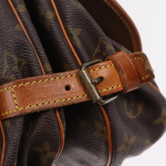 LOUIS VUITTON Monogram Saumur 30 Shoulder Bag M42256 LV Auth 205023
